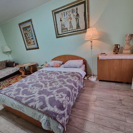 House Hotel Apartments 2 Rivne Esterno foto