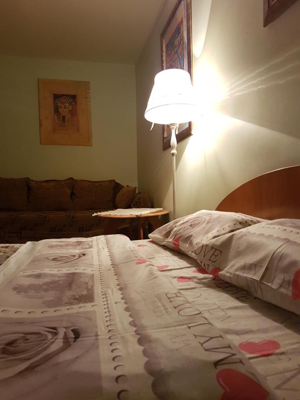 House Hotel Apartments 2 Rivne Esterno foto