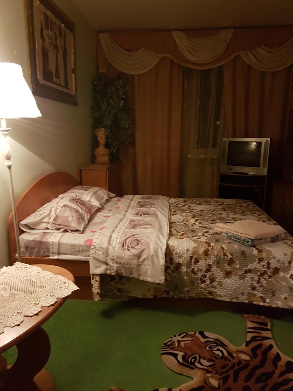 House Hotel Apartments 2 Rivne Esterno foto
